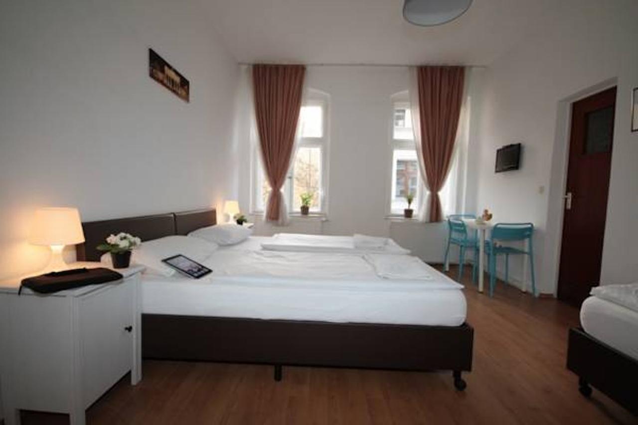 Hotel Altstadt Spandau Seeburg  Esterno foto